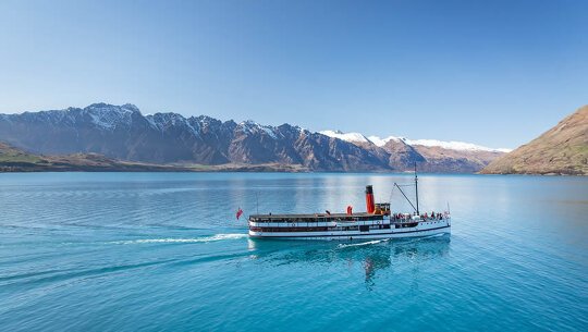 Cruise Lake Wakatipu