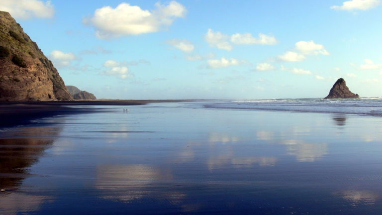 Karekare Beach