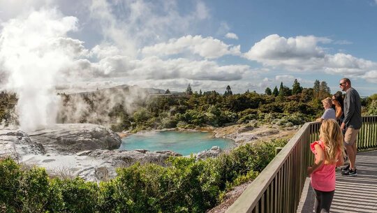 Rotorua’s Geothermal Wonderland 