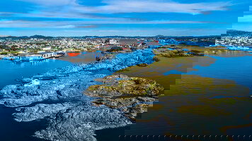 17 Day Sublime Svalbard – From Dover Via Norway’s Springtime Fjords (HX Expeditions)