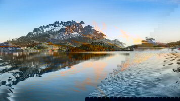 36 Day Grand Fjords & Iconic Viking Shores (Viking)