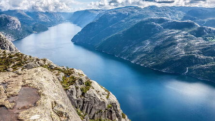 15 Day Astronomy Voyage - The North Cape Line With An Expert Astronomer  (Hurtigruten)