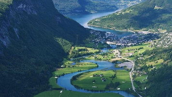 15 Day Norwegian Fjords & Sognefjord With History Channel (Holland America)