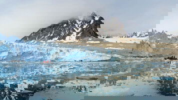 14 Day Glaciers & Wildlife of Svalbard (Scenic)