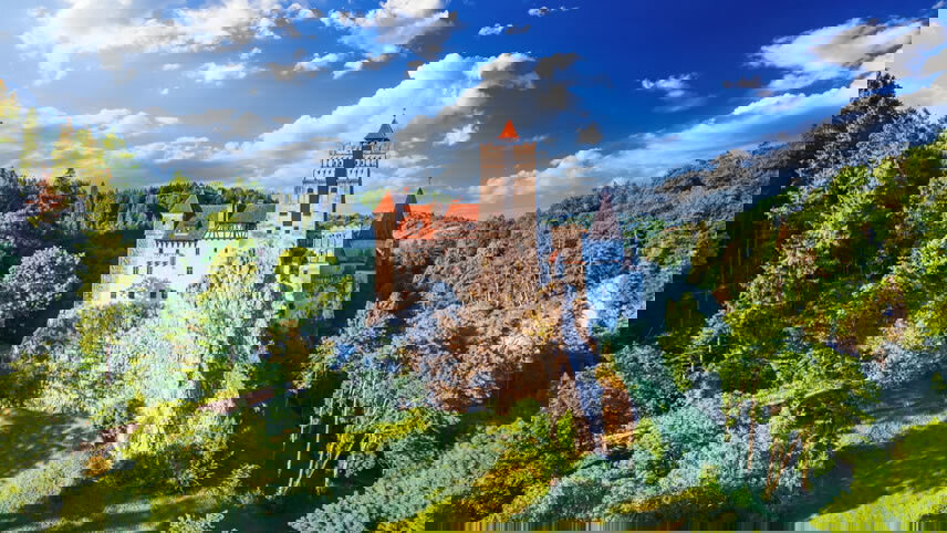 Grand Danube Cruise with Prague, Brasov and Bucharest