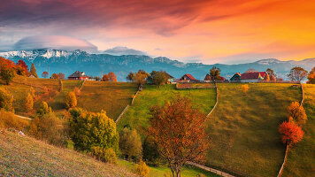 12 Day Balkan Discovery with Budapest, Bucharest & Transylvania (Avalon)
