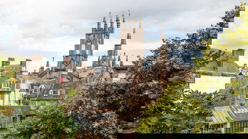 26 Day Castles & Countryside (Oceania)