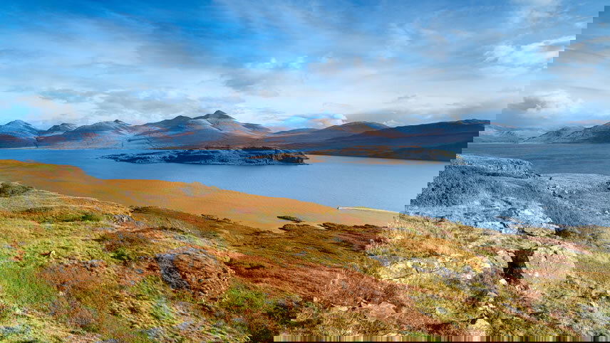 Scotland: Land of Lore & Legend