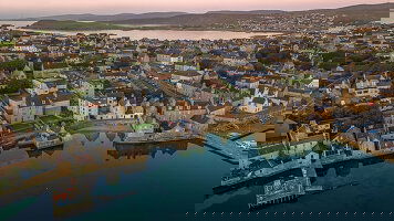 13 Day Expedition To Iceland - Hamburg To Reykjavík Via North Atlantic Islands (HX Expeditions)