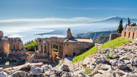 Explore the Taormina Riviera