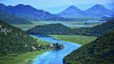 21 Day Mysteries of the Inca Empire with Peru's Amazon & Galapagos Cruise (Cosmos)