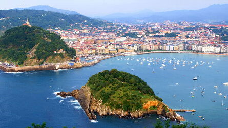 15 Day Flavours of Portugal & Spain: Featuring Douro & Rioja Wine Regions (Collette)