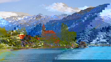 15 Day Paris to Budapest: Famous Sites & Tasty Bites (G Adventures)