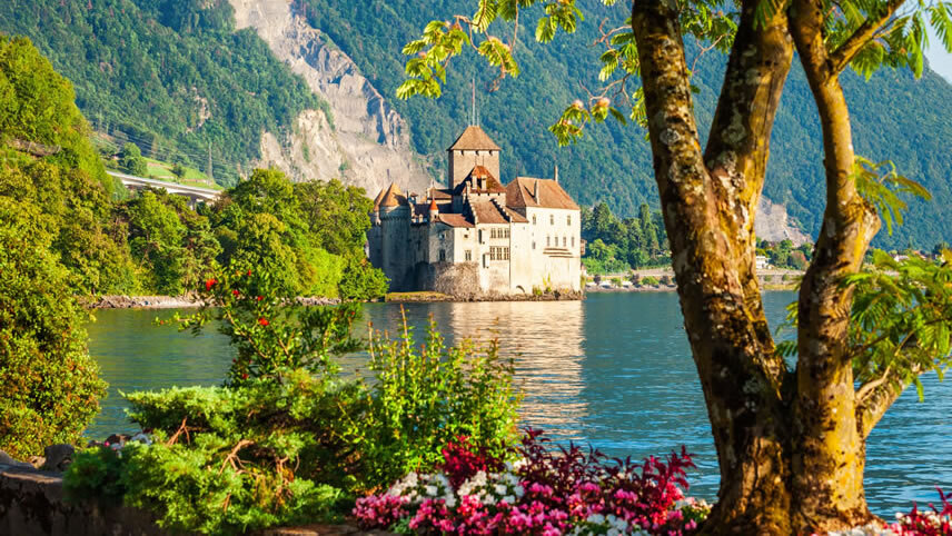 Country Roads of Switzerland (Small Group)
