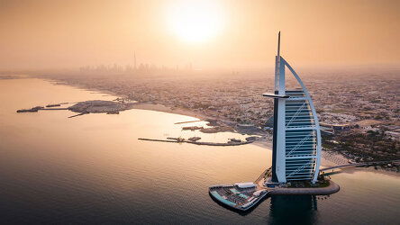 15 Day Icons of India: The Taj, Tigers & Beyond with Dubai and Kathmandu (Globus)