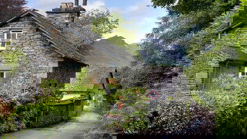 16 Day Britain Sampler with Paris to Normandy (Avalon)