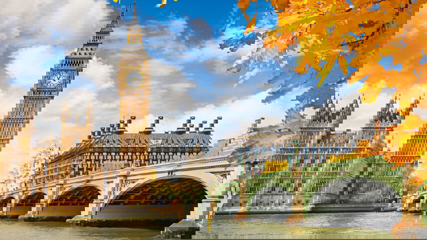 Essential Britain & Ireland with Paris