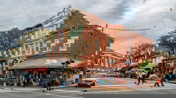 12 Day Untold Tales of Historic Trails with Extended Stay in New York City (Cosmos)