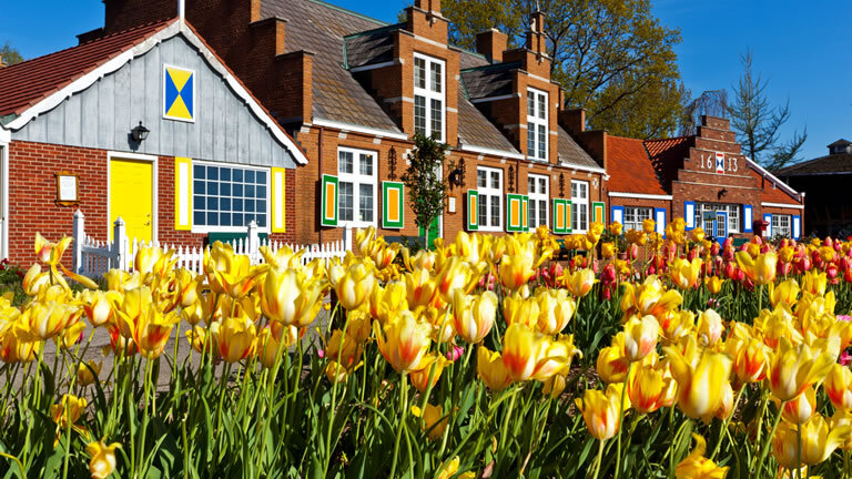 Mackinac Island (Tulip Time Festival)