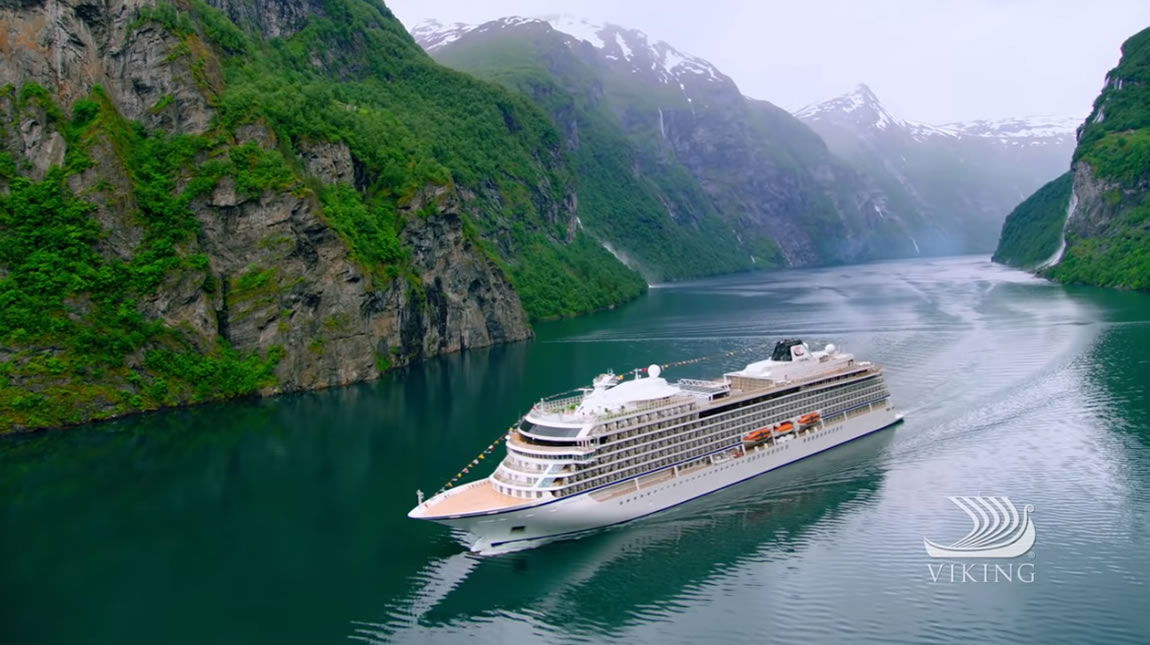 Viking Cruises & Reviews