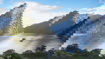 17 Day Untamed New Zealand (AAT Kings)