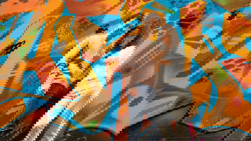 Contrasts of Australia and New Zealand