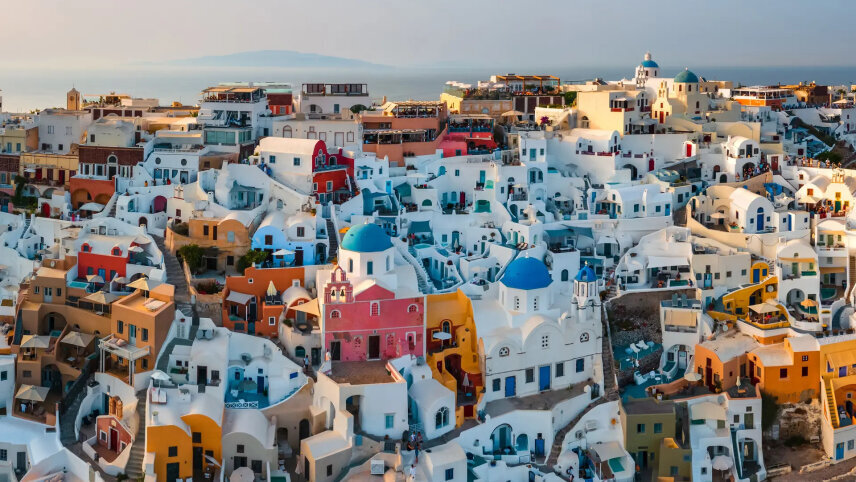Classic Greece: Athens, Crete & Santorini