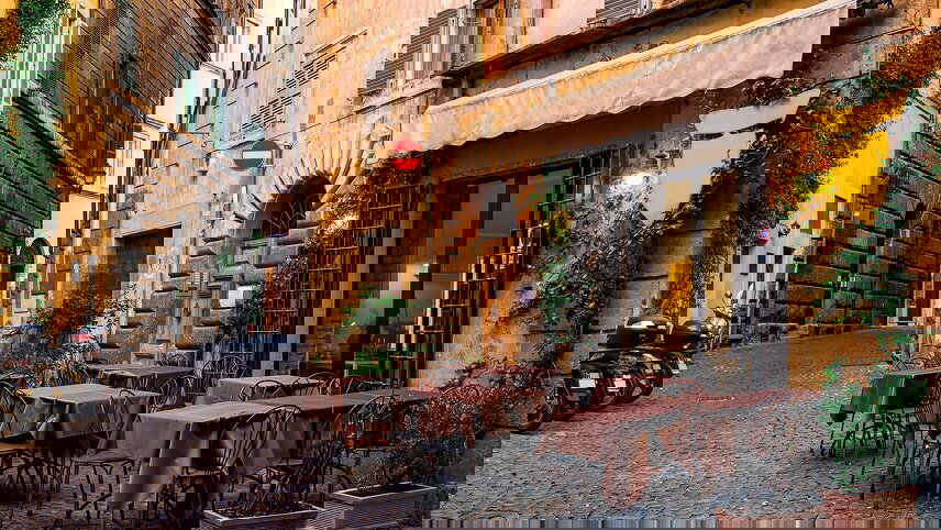 Wings Over Italy & Its Islands