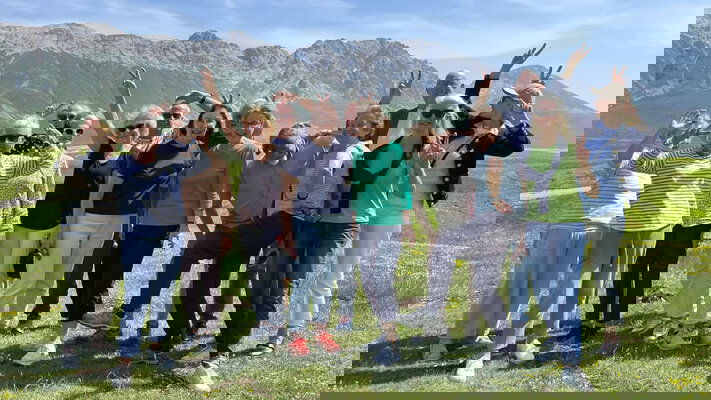 Small Group Touring - No more than 28 Travellers.