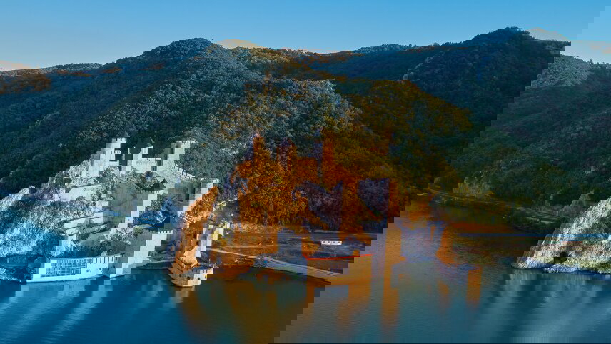 Beautiful Blue Danube & Danube Delta