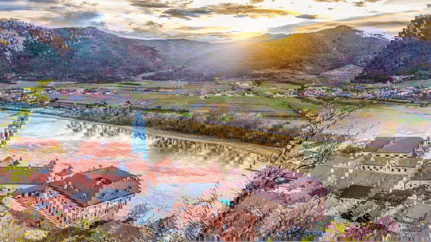 Prague Adventure & Classical Danube Cruise