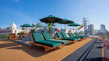 Sun Deck, Pool & Spa