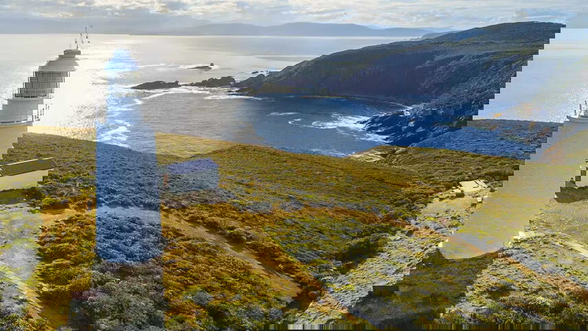 Heritage Gardens, Art & Tastes of Tasmania with Bruny Island