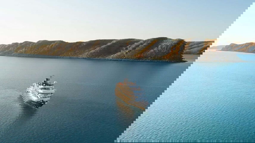 Colours of the Coral Coast