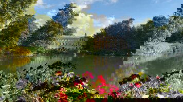 8 Day Aspects of England, with Somerset, Cornwall and Chelsea Flower Show (APT)