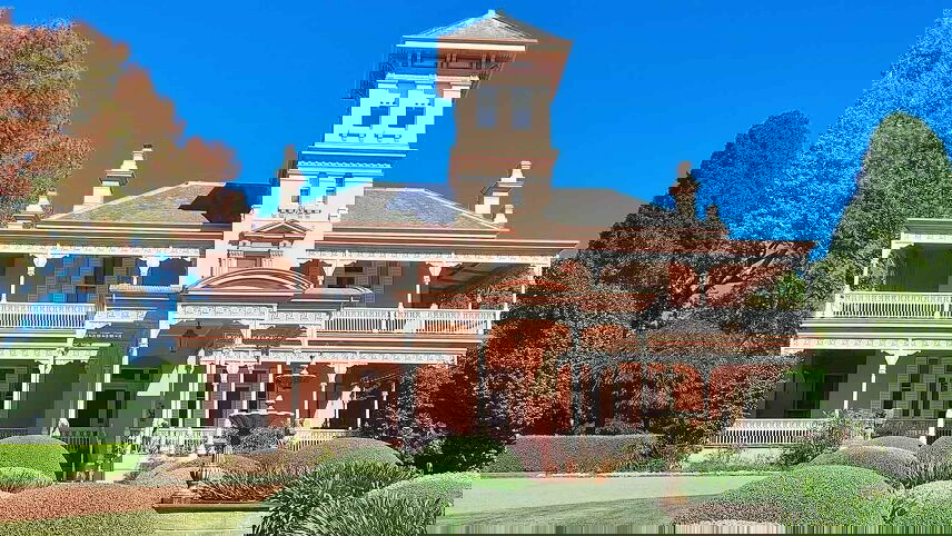 Canberra’s Floriade, New South Wales Tulips & Private Gardens