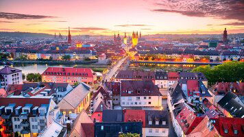 18 Day Magnificent Europe with Paris (APT)
