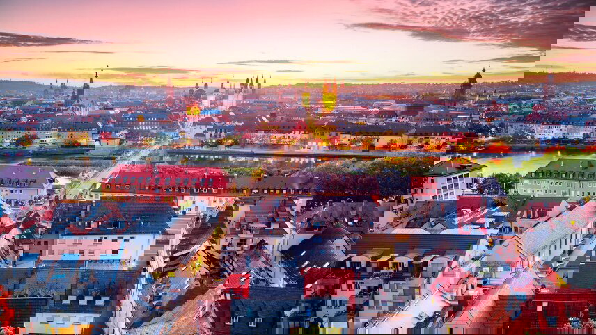 Magnificent Europe with Paris