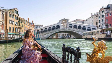 27 Day Iconic Italy with Magnificent Europe (APT)