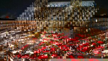 23 Day Festive Christmas Markets with Christmas & New Year's Eve Cruise (APT)