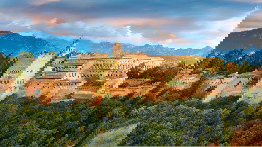 Spain and Portugal Delights with Douro River Cruise