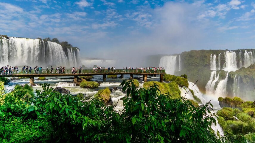 Antarctic Voyage with Chile and Brazil Highlights