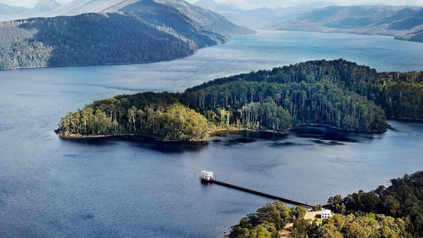 Tasmania Wilderness Escape