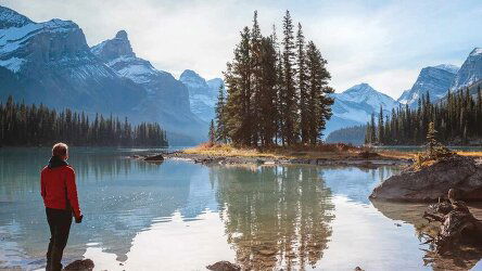 28 Day Eastern Canada, Rockies Explorer and Alaska Cruise (APT)