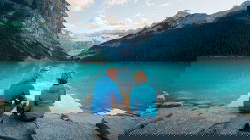 29 Day Eastern Canada, USA, Rockies Icons and Alaska Cruise (APT)