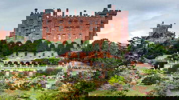 9 Day Iconic Gardens of England & Wales in Spring, with Chelsea Flower Show (APT)