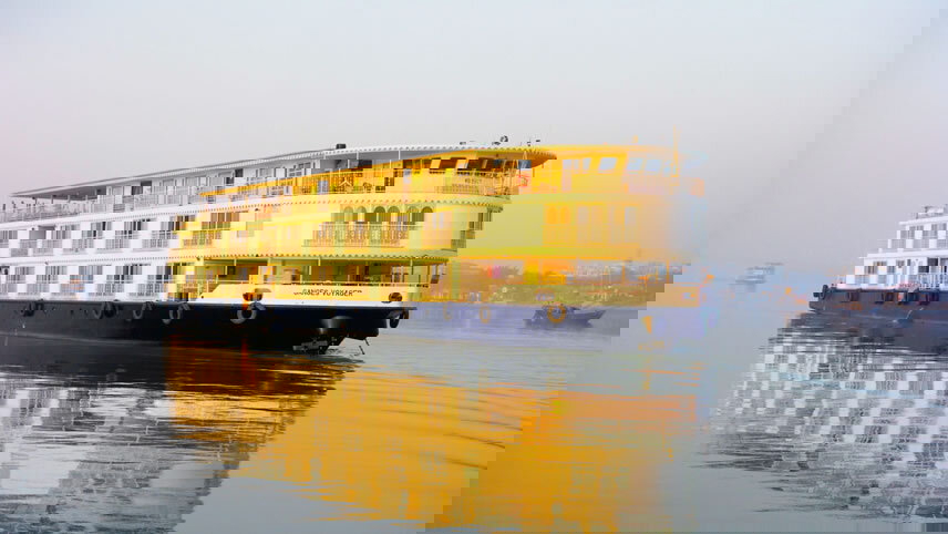 Kolkata and Lower Ganges Cruise