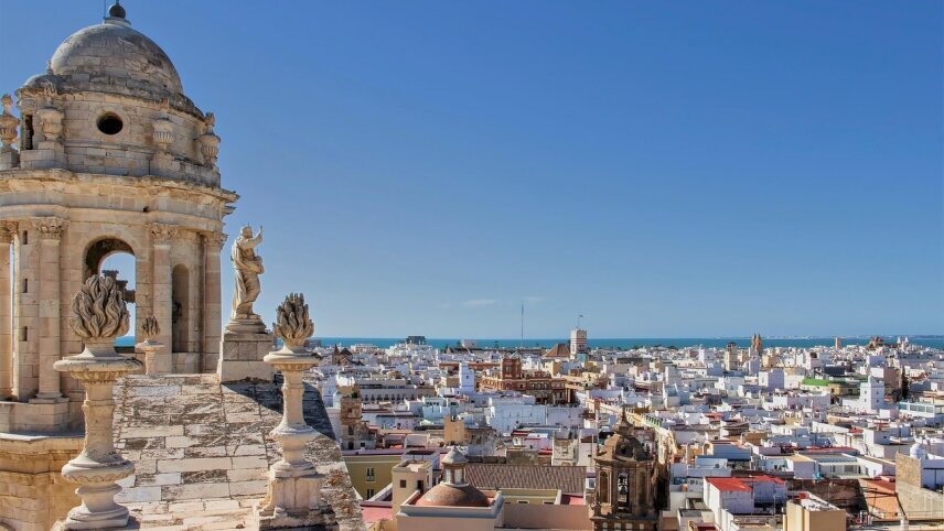 Las Palmas to Lisbon: The Sands of Time