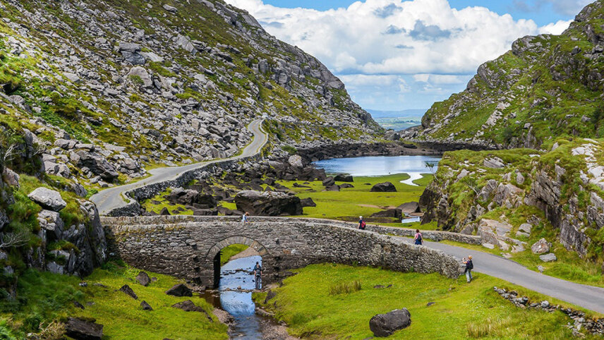 Ireland & Scotland: Saints, Saviours and Secrets