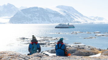 7 Day Spitsbergen: Realm of the Ice Bear (Aurora Expeditions)